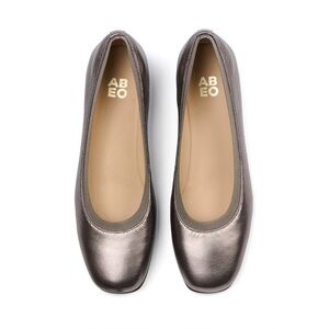 Abeo Pewter Metallic Loafers